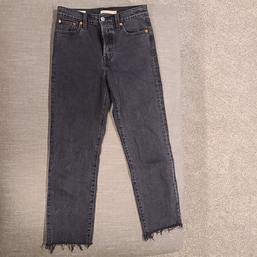 Levi's Wedgie Straight Jean